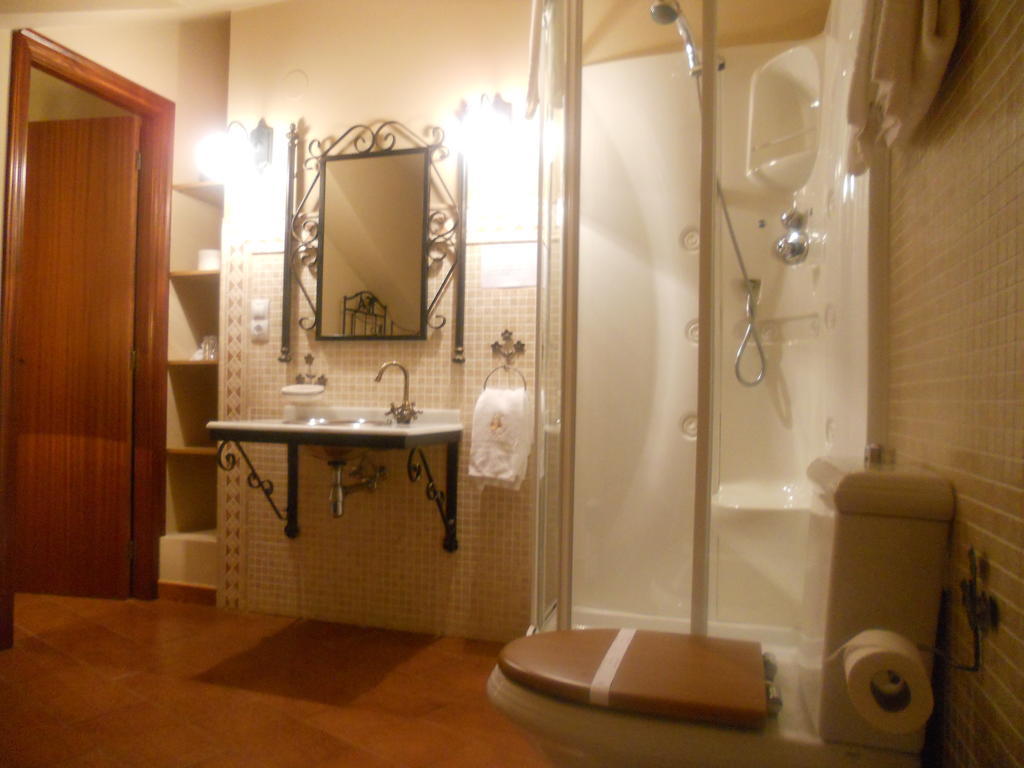 Hotel Тарамунди Номер фото
